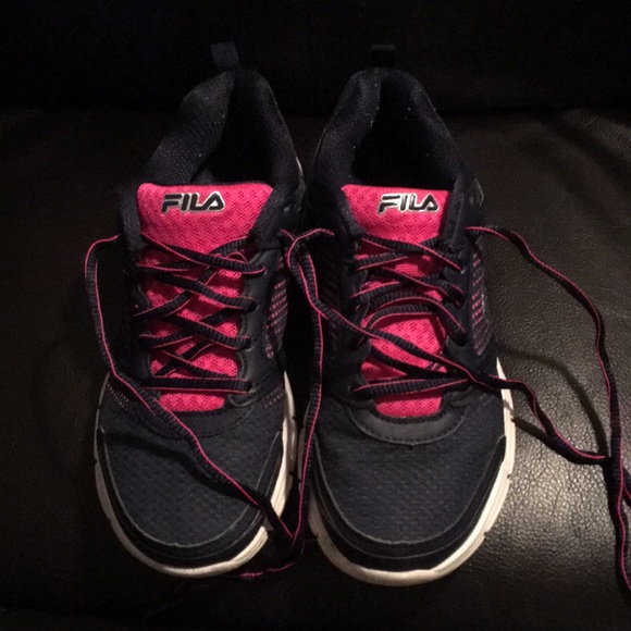 Fila Shoes - 🎉 Fila sneakers